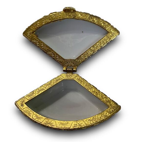 Vintage Hand Painted Small Yellow with Pink Roses & Gold Trim Porcelain Trinket - Picture 4 of 8